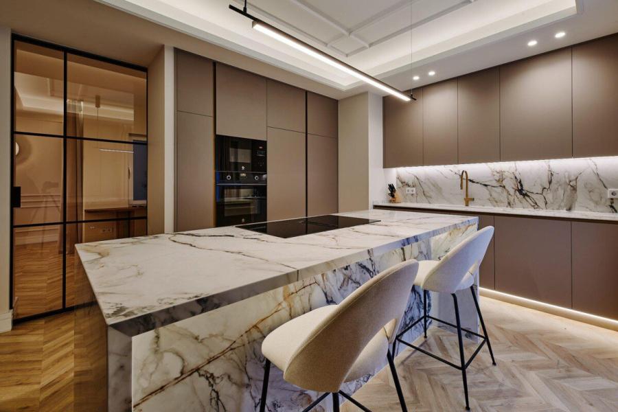Exclusiva vivienda en Diego de León 52: lujo y confort en el corazón de Lista 2013/VIV