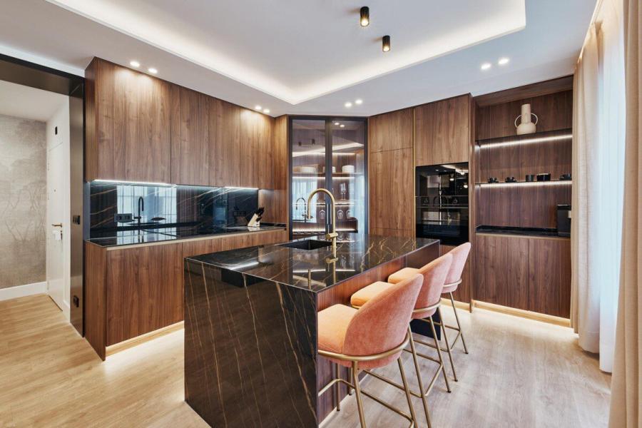 Piso exterior reformado con balcón en General Díaz Porlier en Lista, Salamanca 2168/VIV