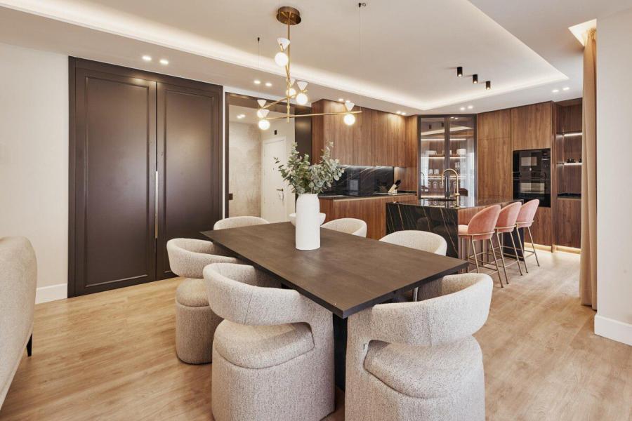 Piso exterior reformado con balcón en General Díaz Porlier en Lista, Salamanca 2168/VIV