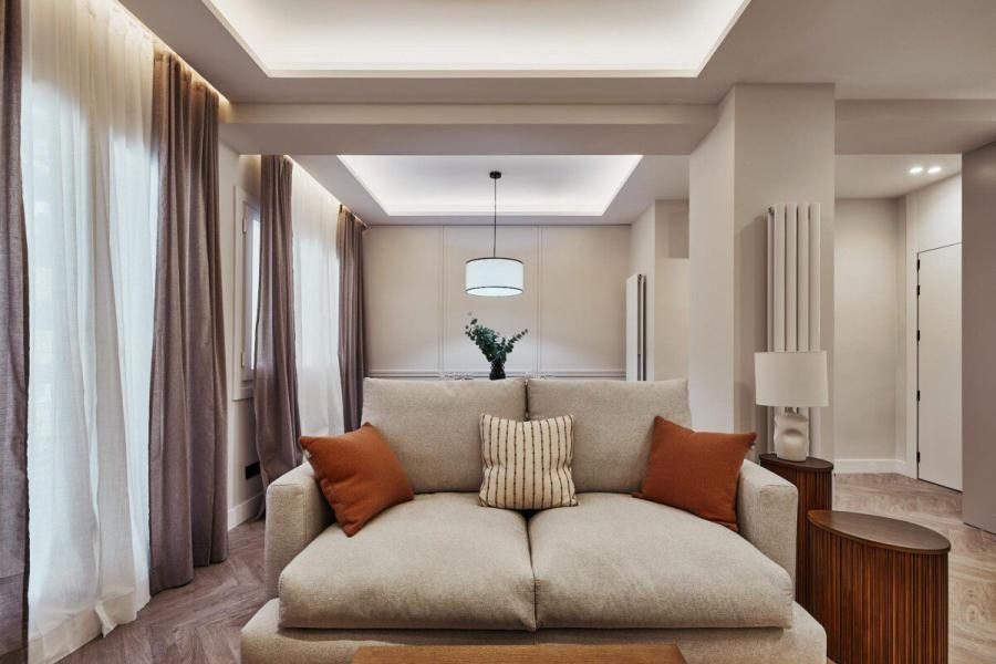 Exclusivo piso exterior reformado con terraza privada en Cardenal Cisneros en Chamberí-Trafalgar 2183/VIV