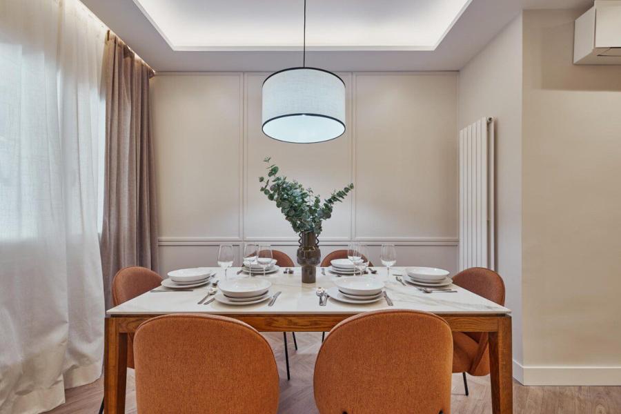 Exclusivo piso exterior reformado con terraza privada en Cardenal Cisneros en Chamberí-Trafalgar 2183/VIV