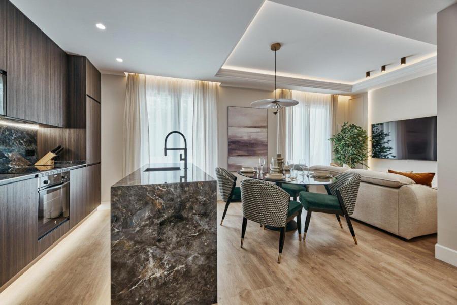 Elegante piso con amplio balcón y luz natural en Velázquez 2184/VIV