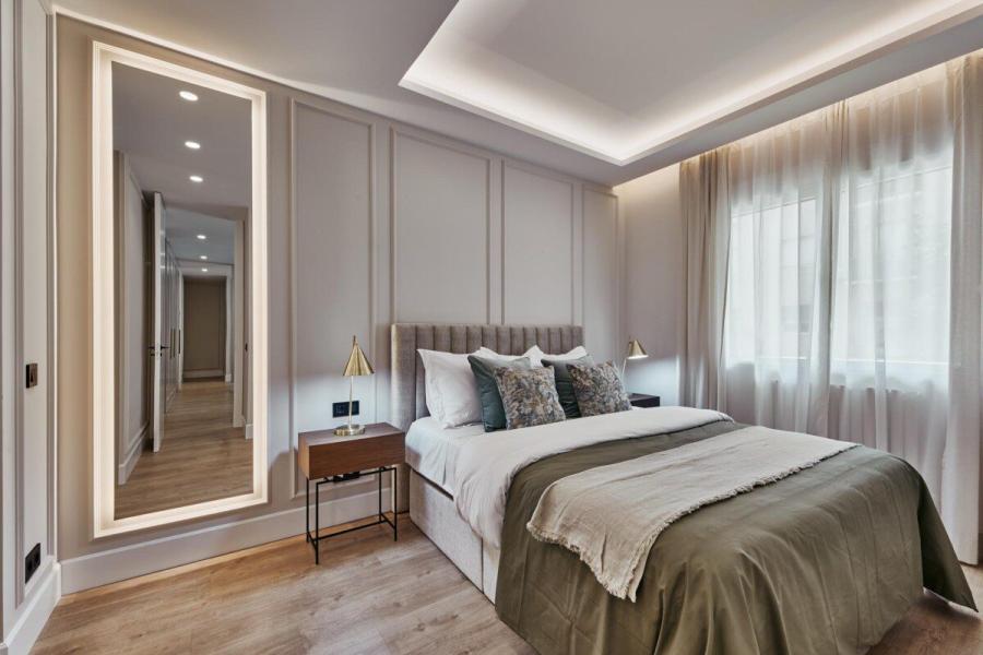 Elegante piso con amplio balcón y luz natural en Velázquez 2184/VIV