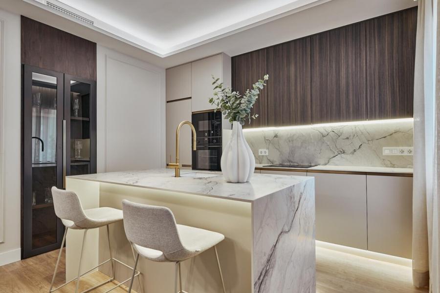 Vivienda reformada de 120 m² en General Oráa 82 – 2381