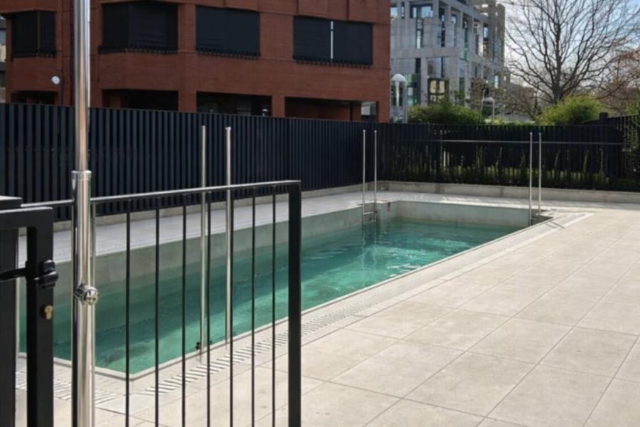 Apartamento de obra nueva con jardín privado de 76 m² en Arturo Soria – 2428