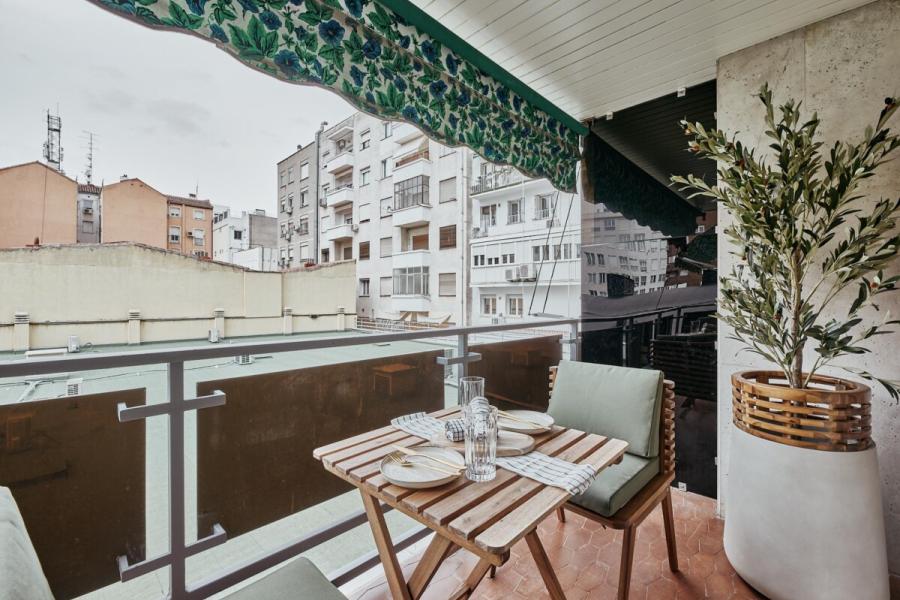 Vivienda reformada con terraza y garaje en Alcántara 11, Goya – Barrio de Salamanca – 2453