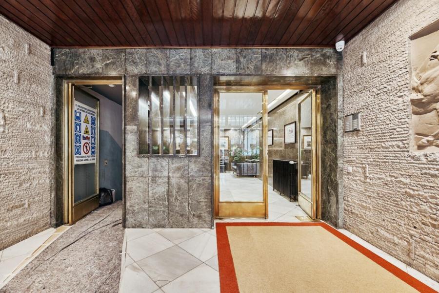 Vivienda reformada de 160 m² en Ayala 110, Lista – 2461