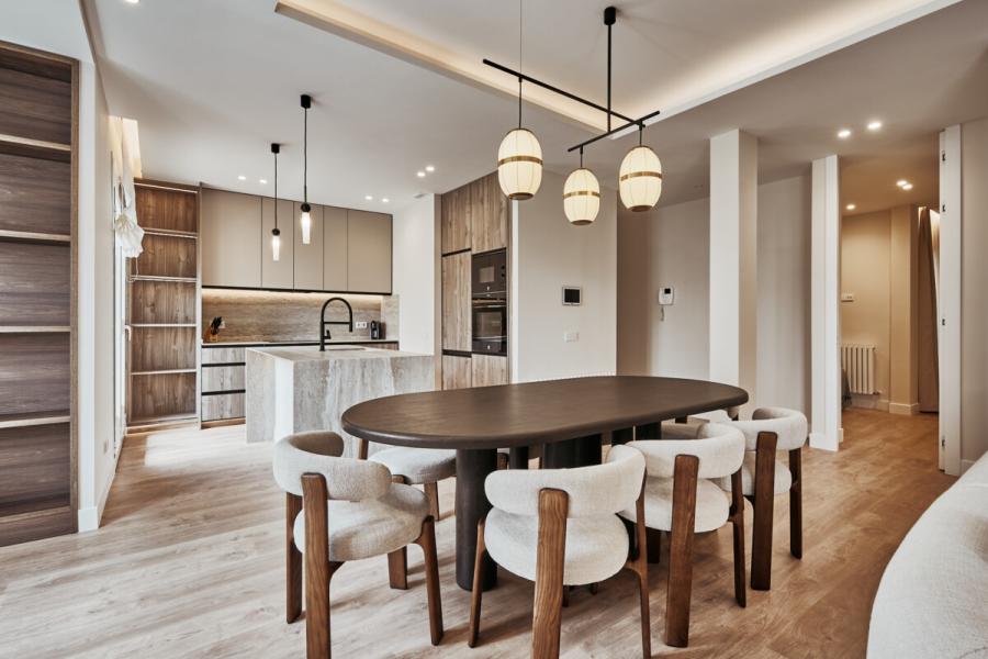 Vivienda exterior reformada con terrazas en Goya – 2467