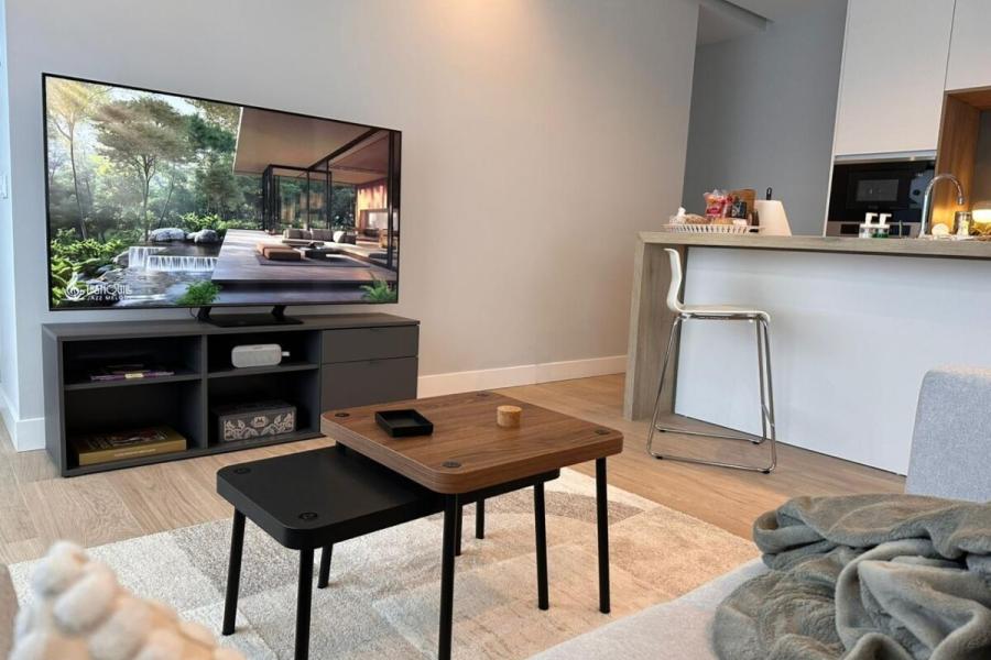 Vivienda reformada de 91 m² en planta baja con acceso independiente junto a Plaza de Castilla – 2489