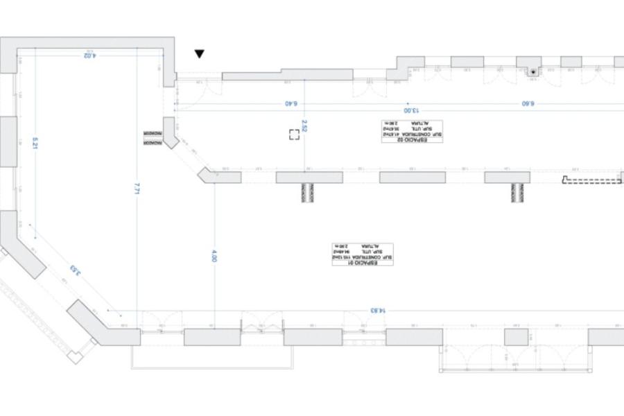 Vivienda en finca clásica con chaflán y balcones en Chamberí, edificio señorial exclusivo – 2497