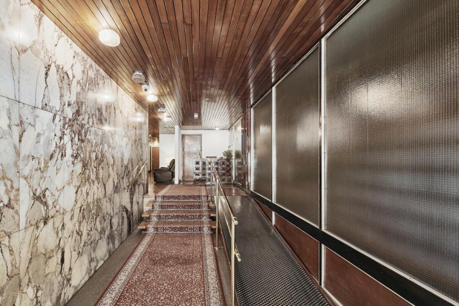 Elegancia contemporánea con terraza y vistas abiertas en el corazón de Madrid 2172VIV