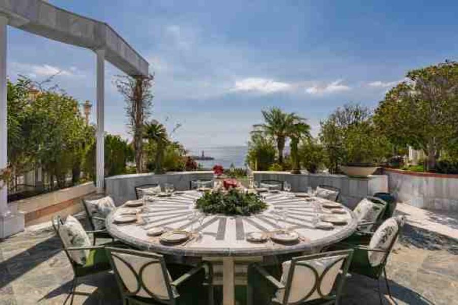 SKY VILLA BANUS 1687VIV