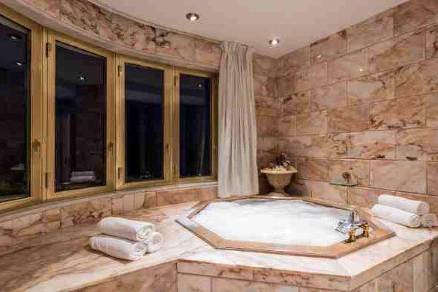 SKY VILLA BANUS 1687VIV