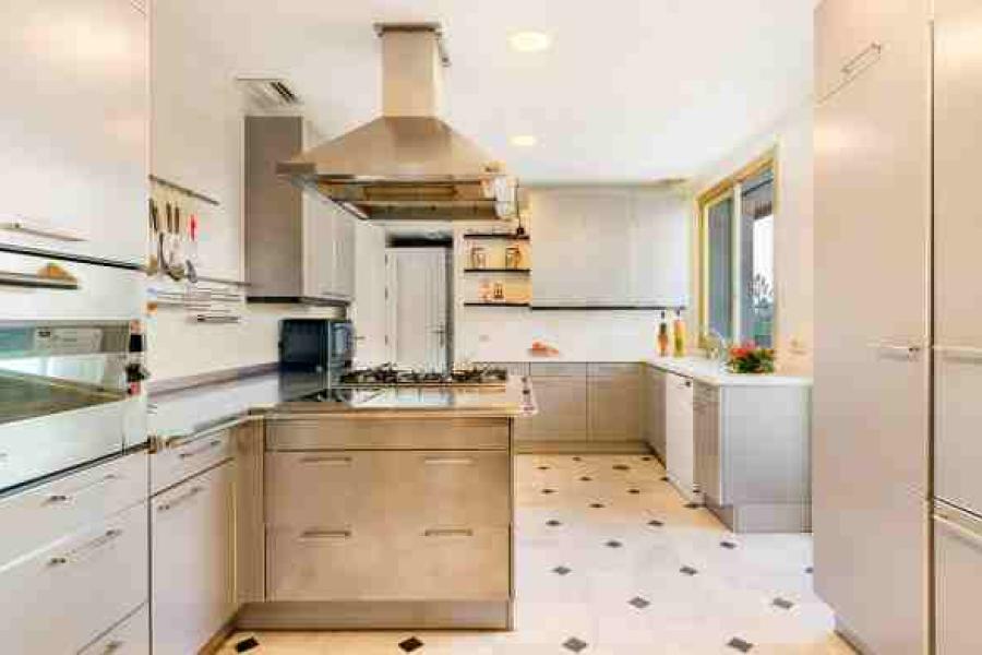 SKY VILLA BANUS 1687VIV