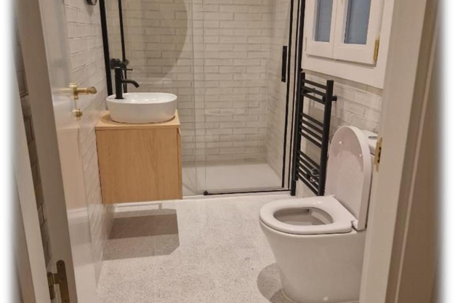 Vivienda Exclusiva en el Corazón de Gran Vía San Bernardo 13 1971