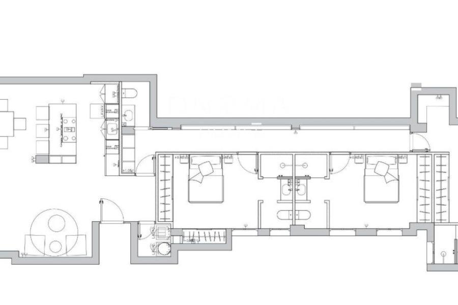 Vivienda de lujo reformada con tres suites en calle Castelló – 2350