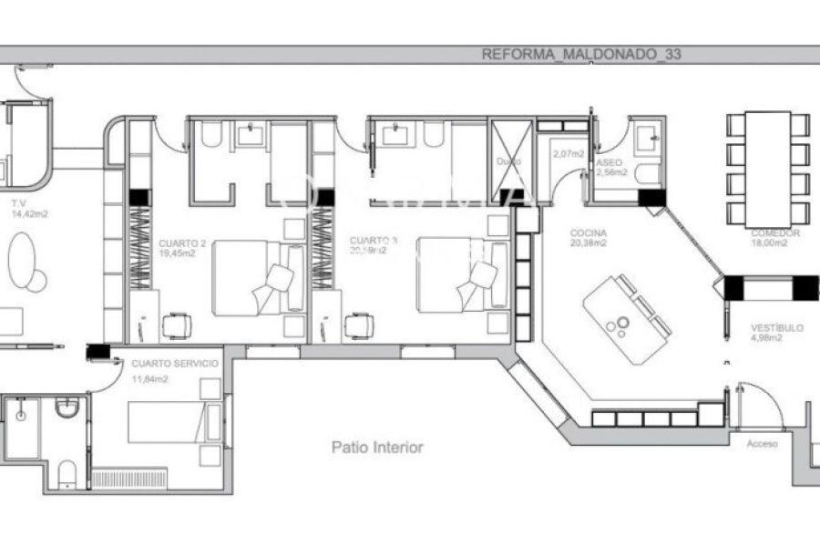 Vivienda exterior reformada con terraza y tres suites en Salamanca – 2396