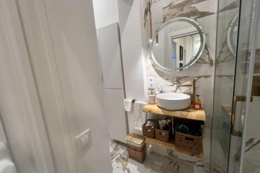 Vivienda reformada con estilo en Madrid – lista para entrar a vivir 2077VIV