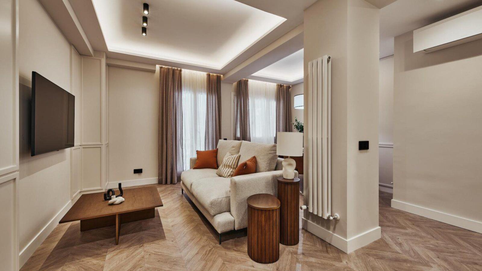Exclusivo piso exterior reformado con terraza privada en Cardenal Cisneros en Chamberí-Trafalgar 2183/VIV