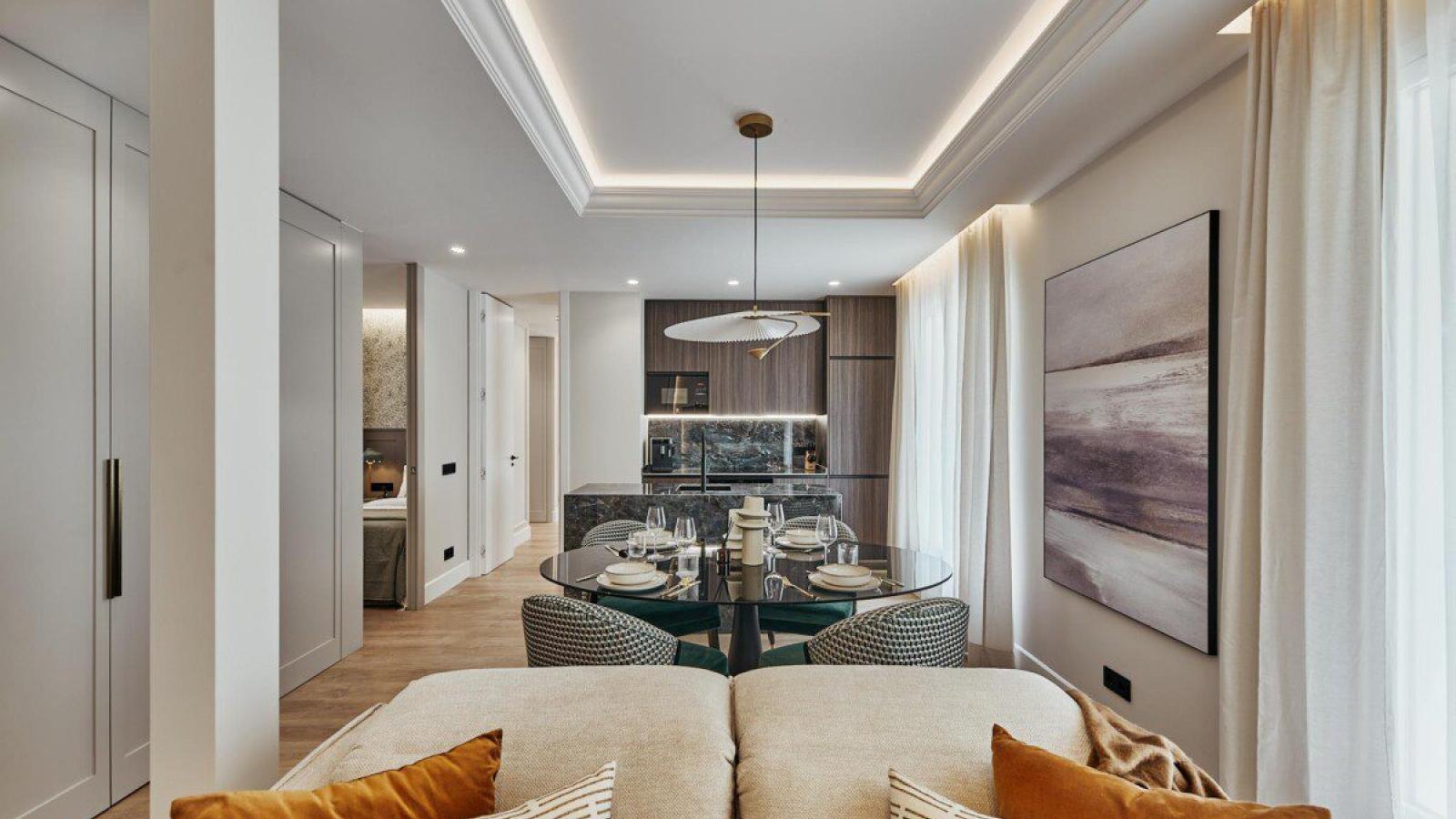 Elegante piso con amplio balcón y luz natural en Velázquez 2184/VIV