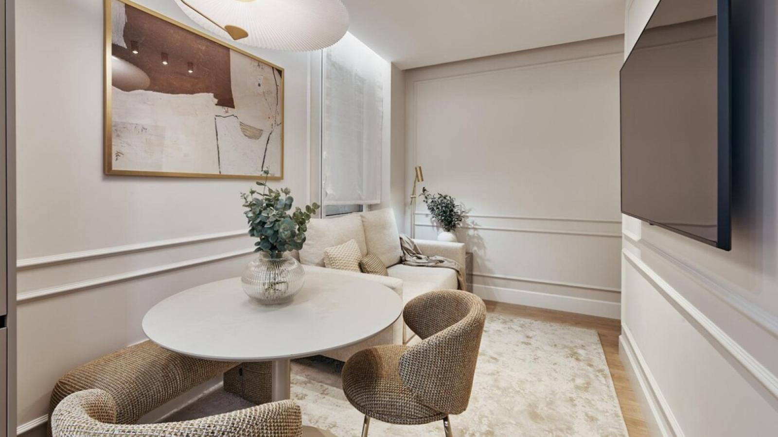 Vivienda reformada de 54 m² en General Pardiñas 40 – 2466