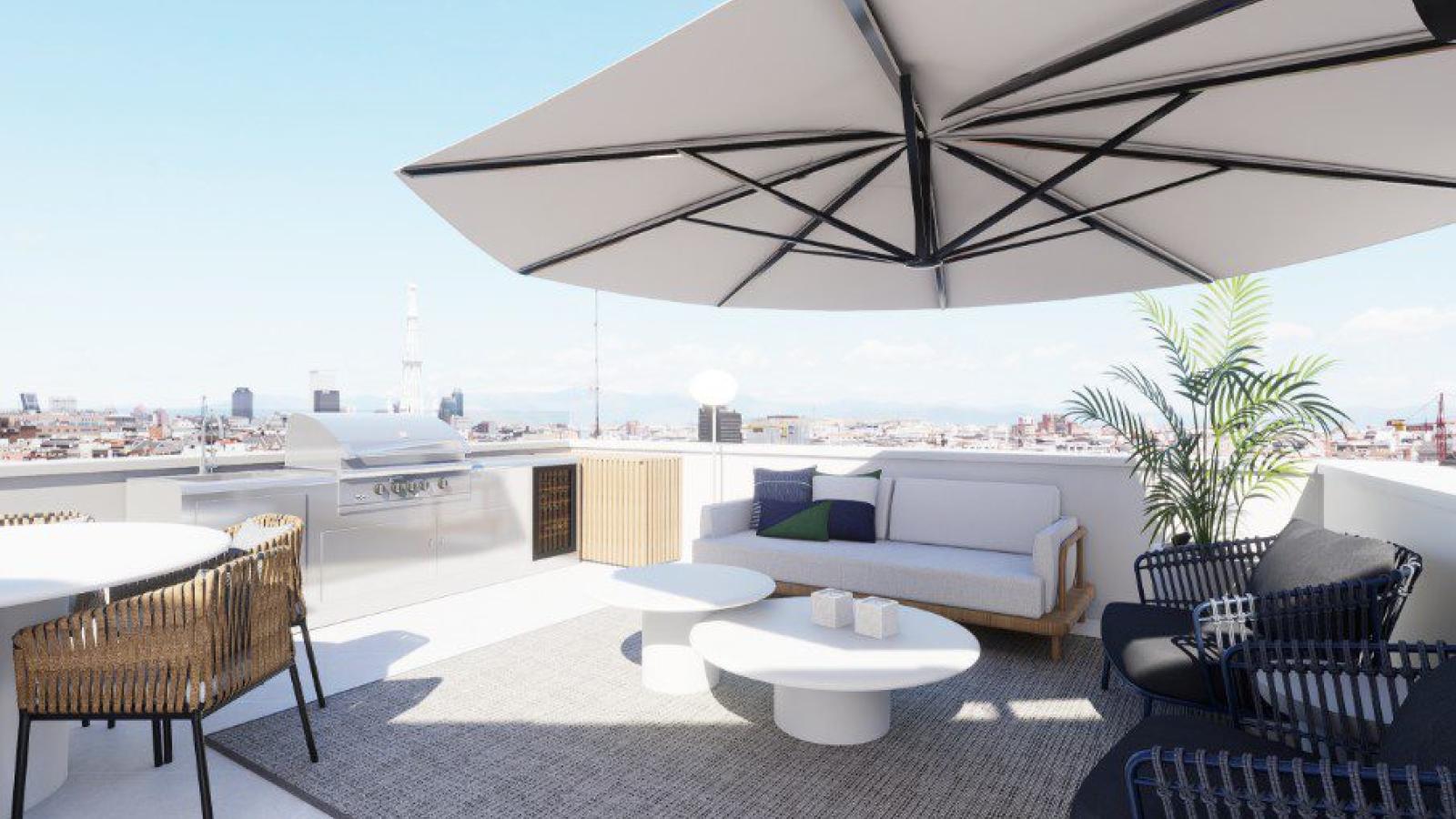 Ático exterior reformado de 177 m² con terraza de 42 m² en Alcala , 2182