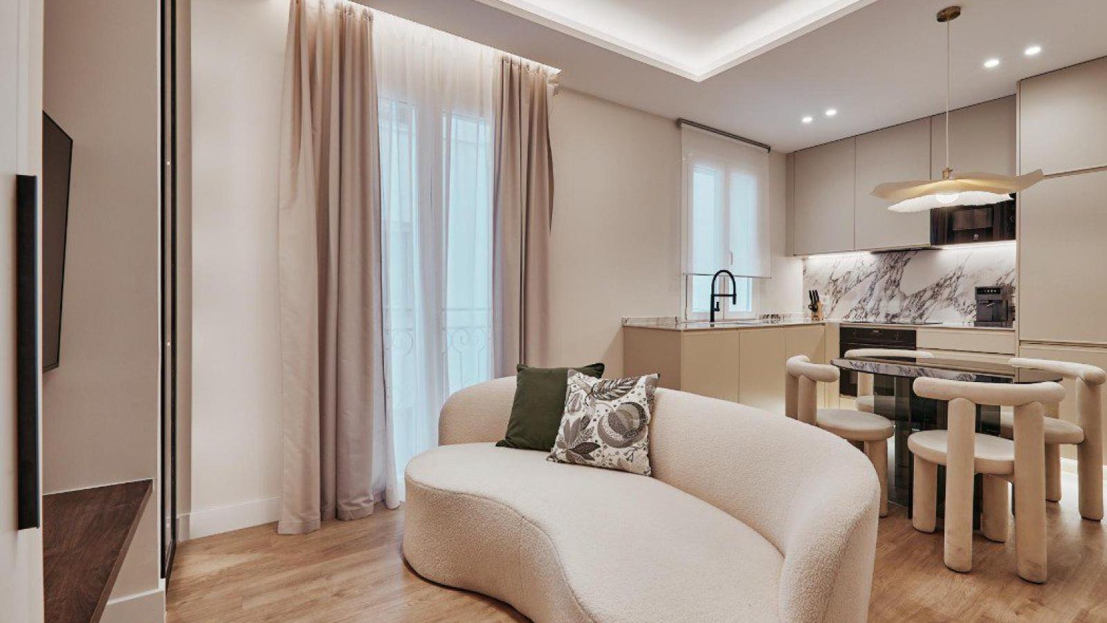 Vivienda reformada con dos dormitorios en José Ortega y Gasset – 2370