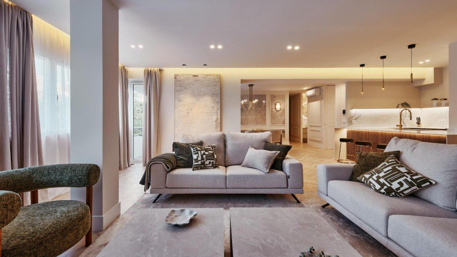Vivienda exterior reformada con terraza en Lista – 2373